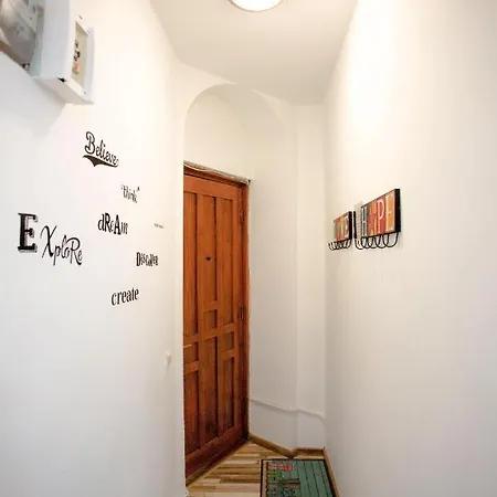 Central Charming Apartmán Bukurešť