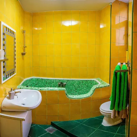 Central Charming Apartman *